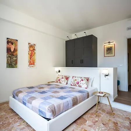 Illustrated Scene-new Redi 51 * Florence