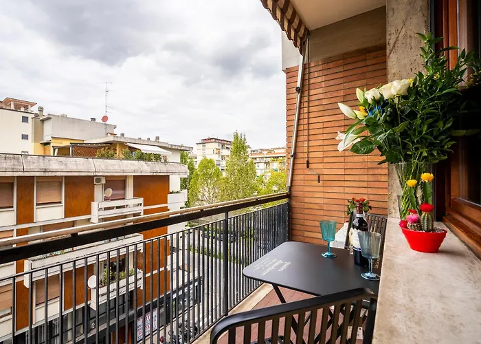 Illustrated Scene-new Redi 51 Apartamento