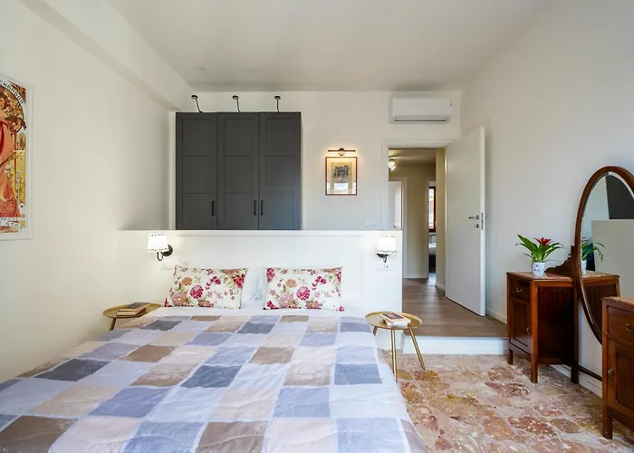 Illustrated Scene-new Redi 51 * Florença